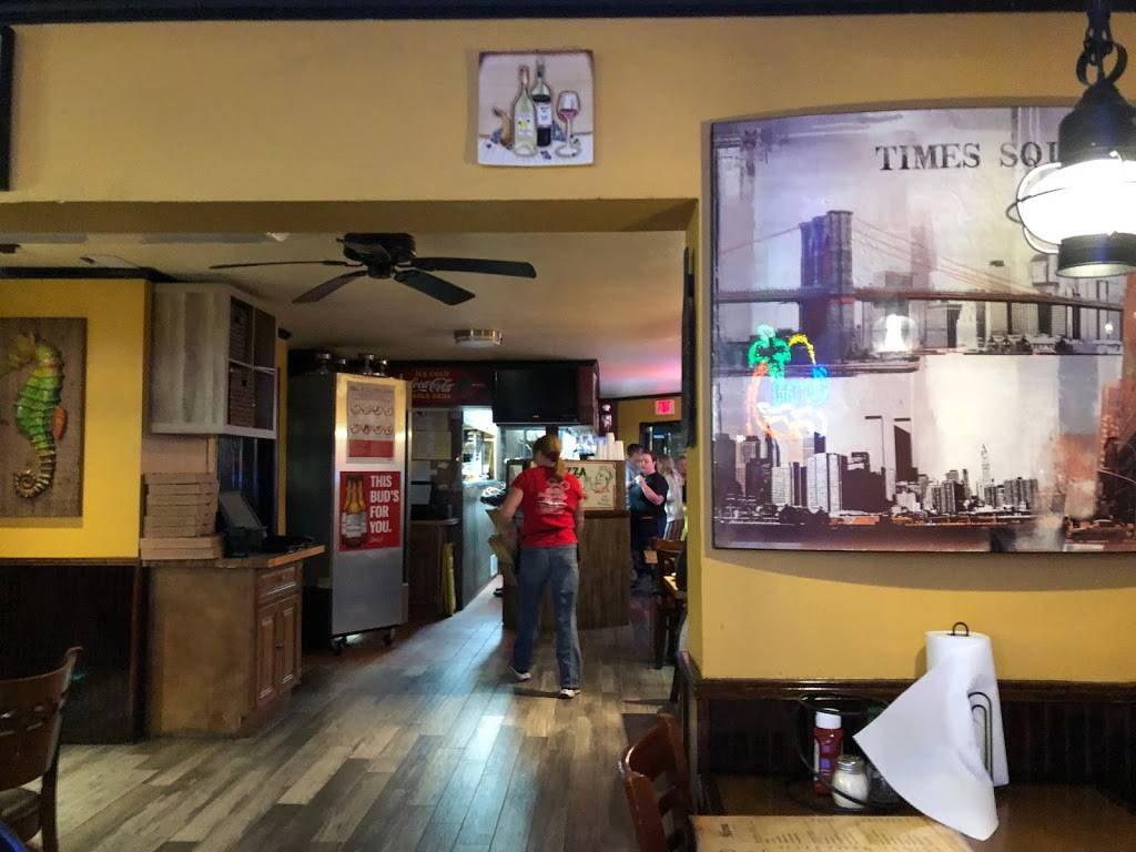 Bella Mozzarella Pizza & Grill | restaurant | 1000 Fifth St, Fort Myers Beach, FL 33931, USA | 2394632328 OR +1 239-463-2328