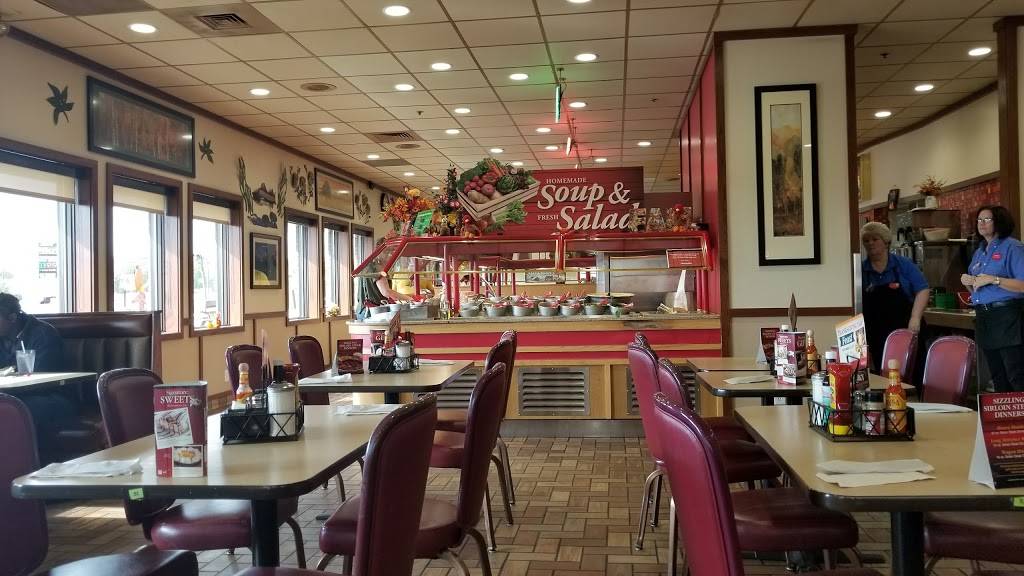 Iron Skillet Restaurant | restaurant | 1 Petro Place, Girard, OH 44420, USA | 3305053700 OR +1 330-505-3700