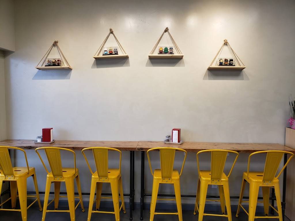 Cravwings | restaurant | 1769 Central Park Ave, Yonkers, NY 10710, USA | 9143468820 OR +1 914-346-8820