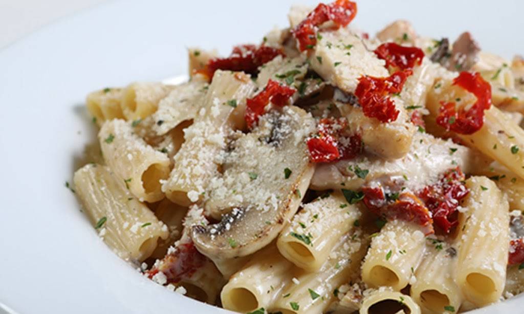 Romanos Macaroni Grill | restaurant | 2111 N Squirrel Rd, Auburn Hills, MI 48326, USA | 2483737507 OR +1 248-373-7507