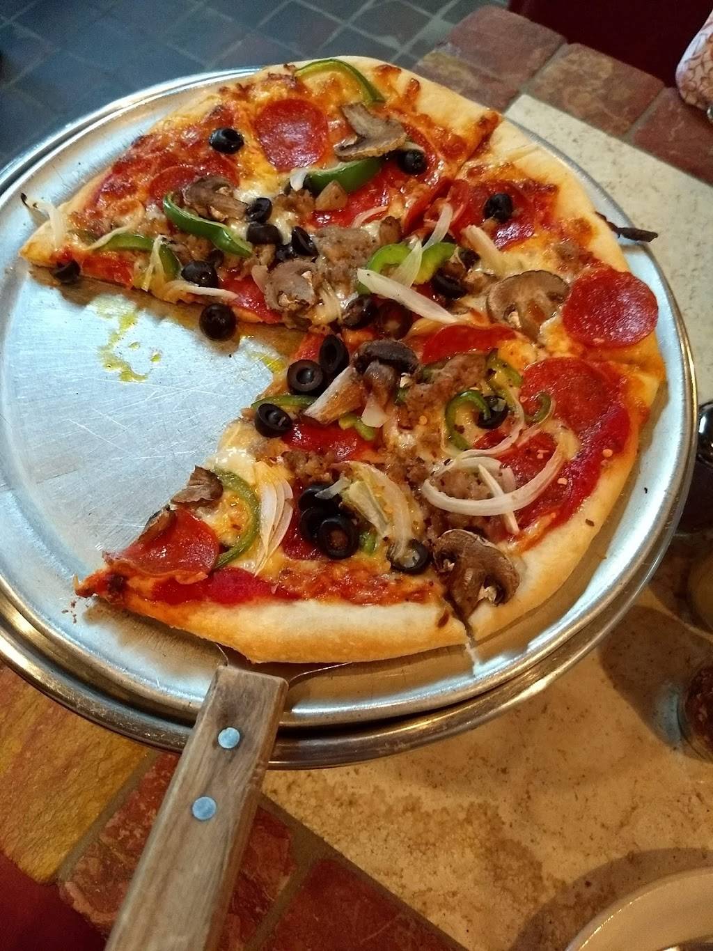 Amici Italian Restaurant | restaurant | 1915 A1A S, St Augustine Beach, FL 32080, USA | 9044610102 OR +1 904-461-0102