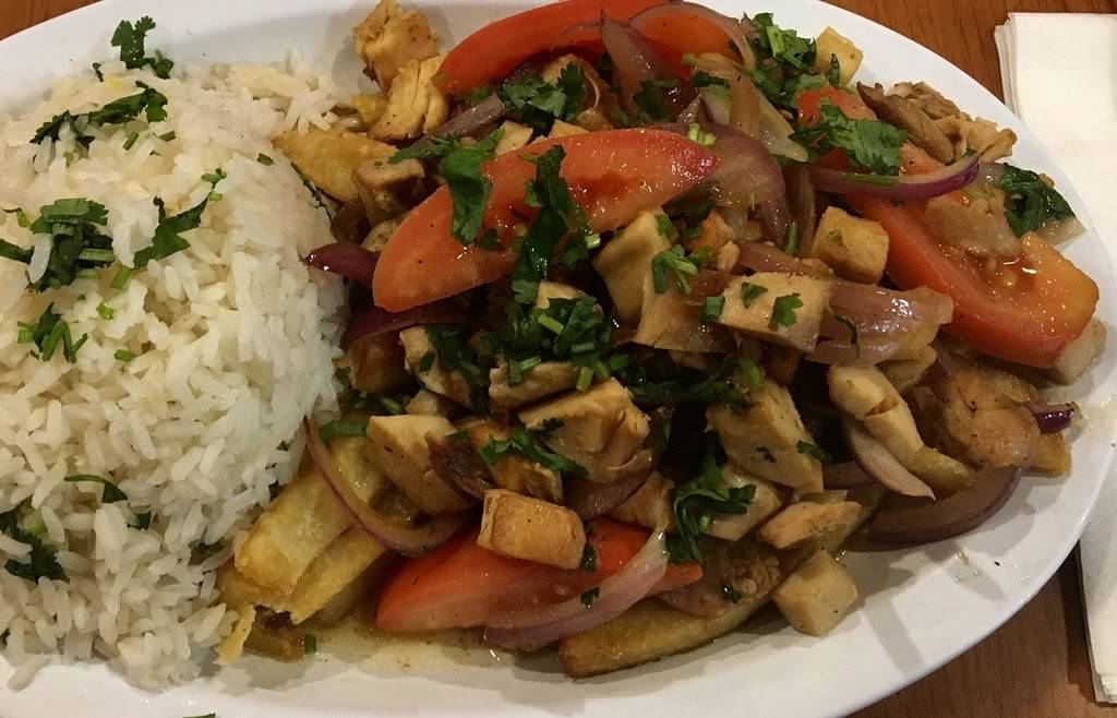 Gios Chicken | restaurant | 13643 Georgia Ave, Silver Spring, MD 20906, USA | 2407166310 OR +1 240-716-6310