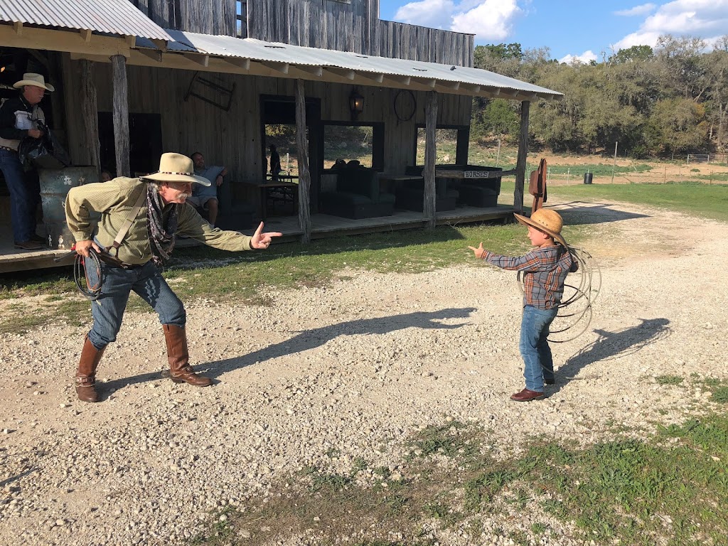 Flying L Ranch Resort | restaurant | 675 Flying L Dr, Bandera, TX 78003, USA | 8307967745 OR +1 830-796-7745