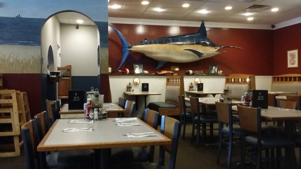 Lobster Tail Restaurant & Lounge | restaurant | 4 Cobbetts Pond Rd, Windham, NH 03087, USA | 6038905555 OR +1 603-890-5555