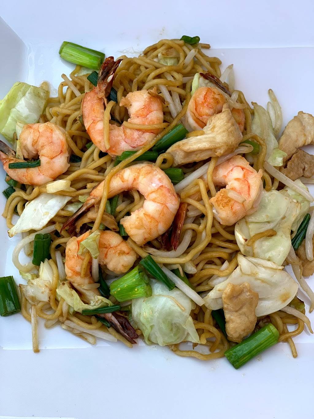 Emerald Thai Cuisine | restaurant | 9315 Venice Blvd, Culver City, CA 90232, USA | 3108366860 OR +1 310-836-6860