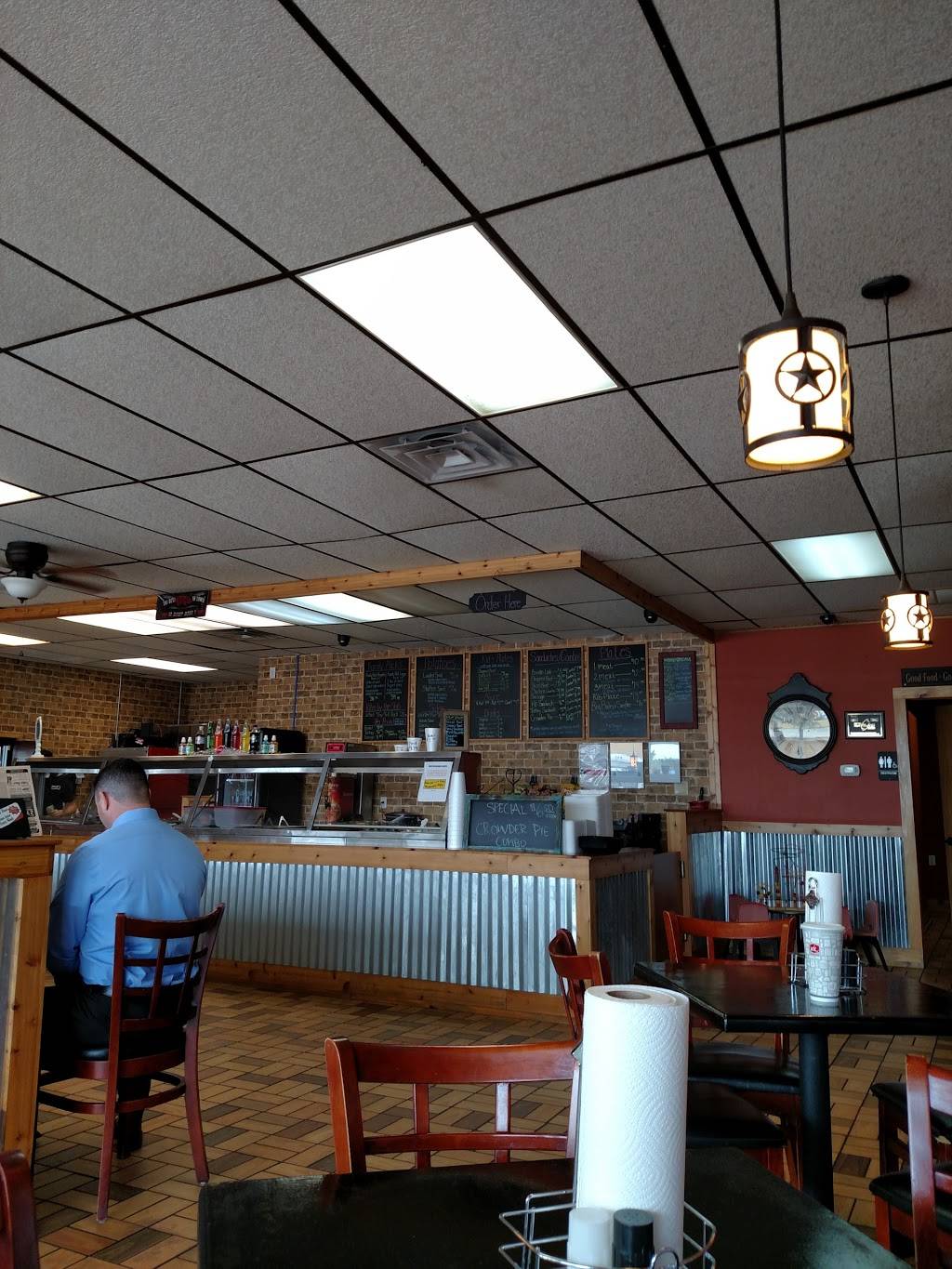 Baileys BBQ | restaurant | 140 Truly Plaza, Cleveland, TX 77327, USA | 8324805126 OR +1 832-480-5126