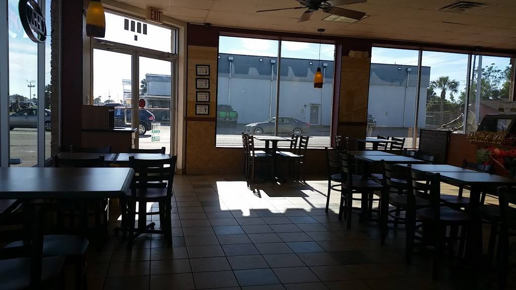 Subway | restaurant | 3315 Harbor Blvd, Port Charlotte, FL 33952, USA | 9416270300 OR +1 941-627-0300