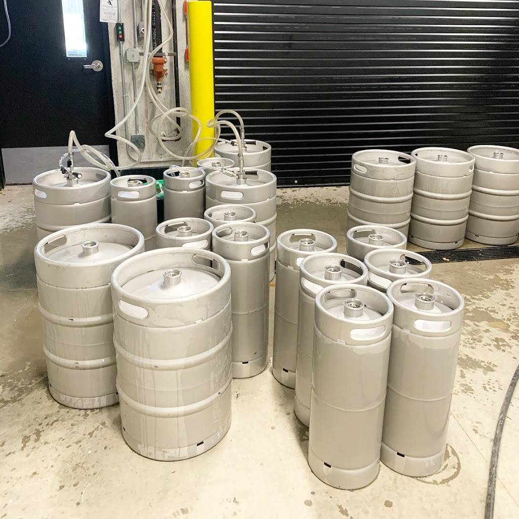 Tumbled Rock Brewery & Kitchen | restaurant | S5718 State Rd 136 & DL, Baraboo, WI 53913, USA | 6084484340 OR +1 608-448-4340