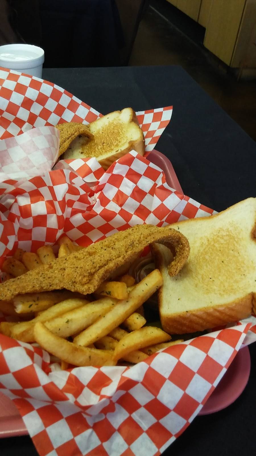 Snappy Catfish | restaurant | 3534 N Hampton Rd, Dallas, TX 75212, USA | 2148193862 OR +1 214-819-3862