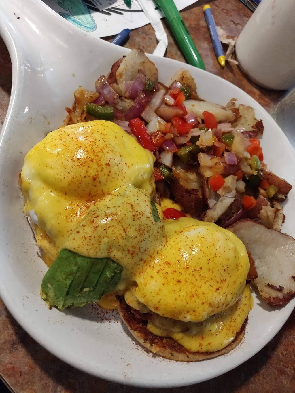 Huckleberrys Breakfast & Lunch | restaurant | 10000 Fairway Dr #170, Roseville, CA 95678, USA | 9167717017 OR +1 916-771-7017