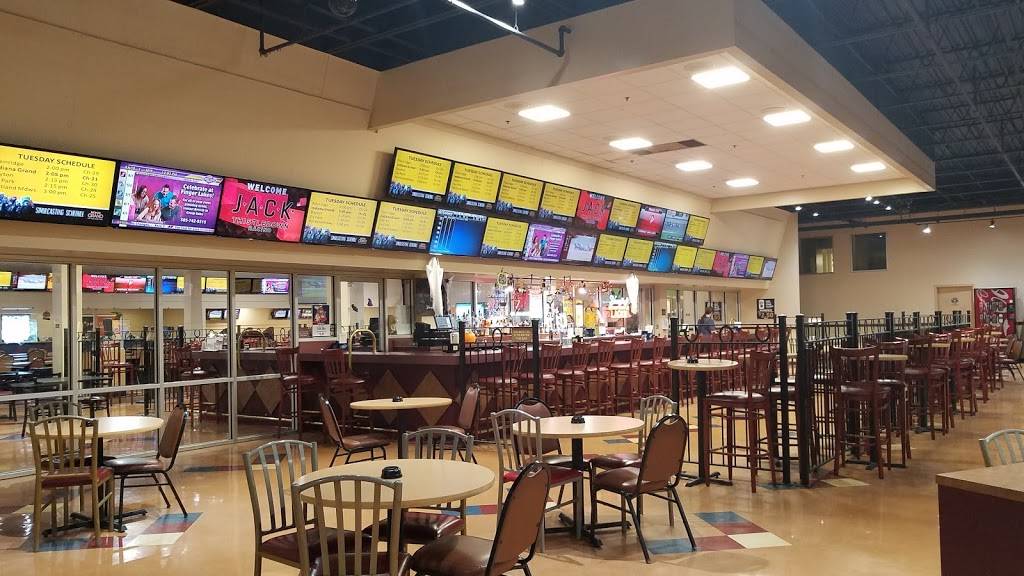 Indiana Grand | restaurant | 654 Eastern Blvd, Clarksville, IN 47129, USA | 5026318506 OR +1 502-631-8506