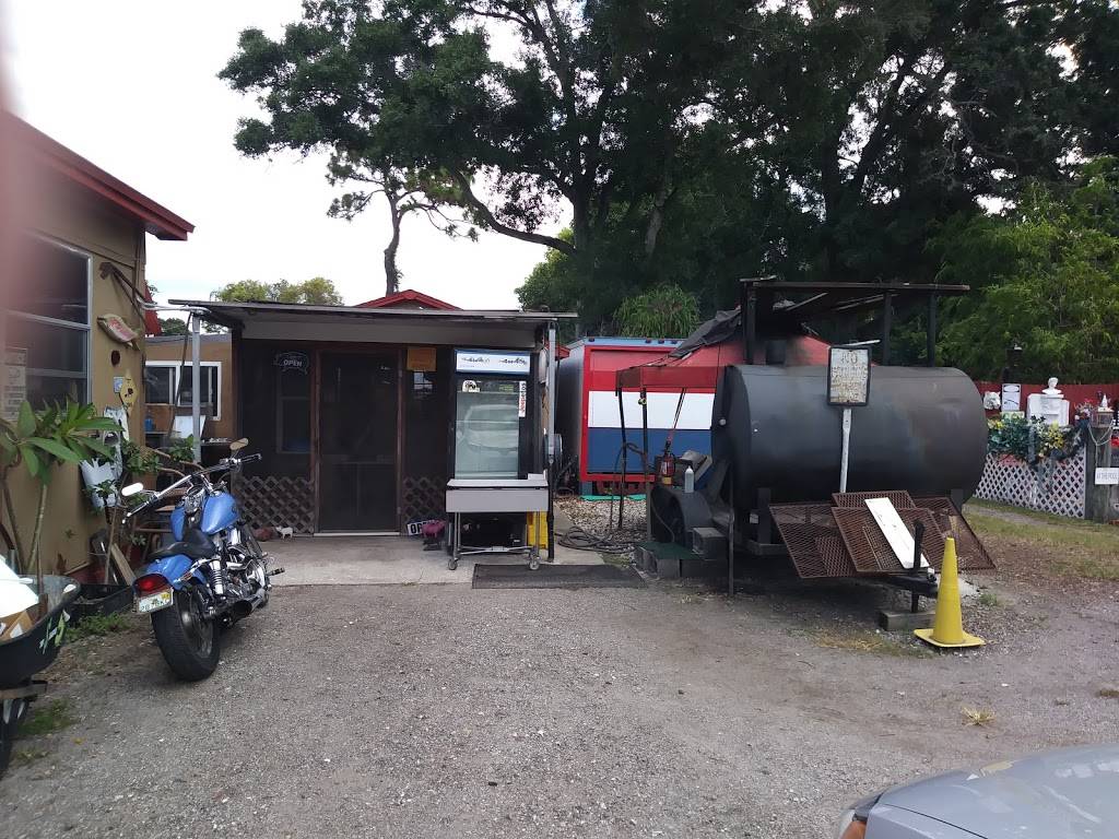 Caspers BBQ | restaurant | 5745 54th Ave N, Kenneth City, FL 33709, USA | 7277765596 OR +1 727-776-5596