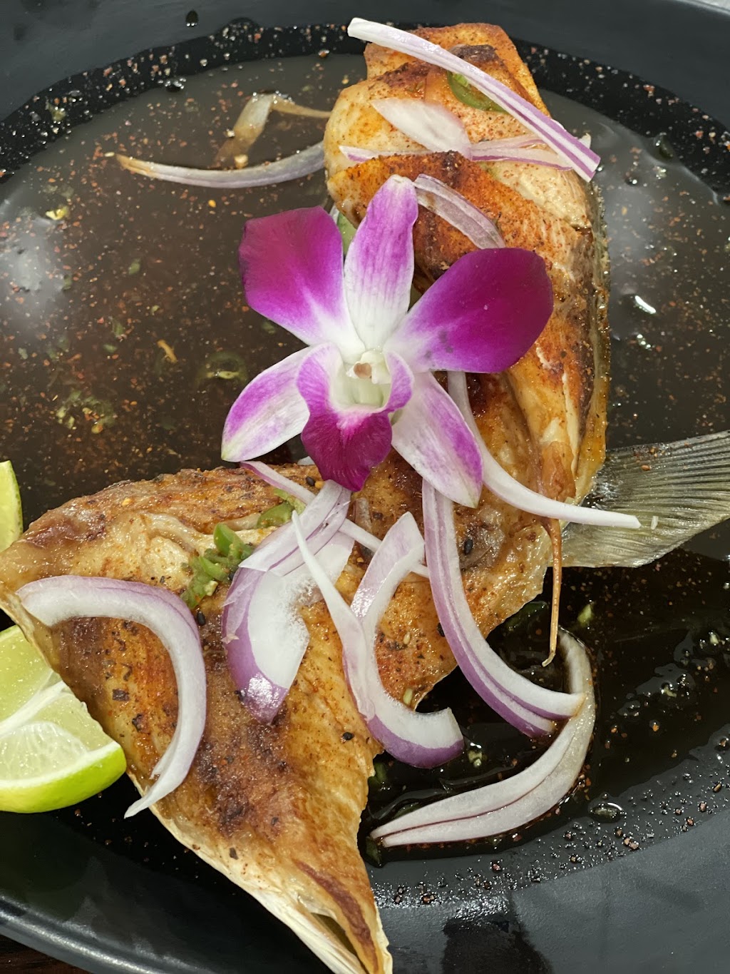 Sapporo Mex Sushi | restaurant | 539 S D St, Perris, CA 92570, USA | 9513490016 OR +1 951-349-0016