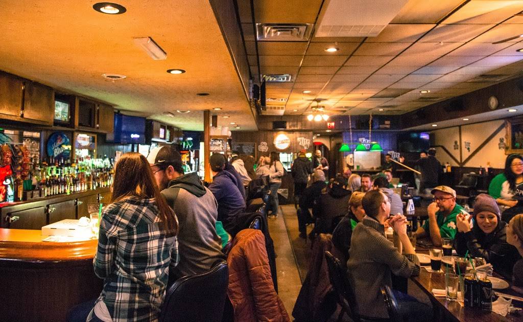 Second Base Pub & Grub | restaurant | 1309 E 9 Mile Rd, Ferndale, MI 48220, USA | 2485487771 OR +1 248-548-7771