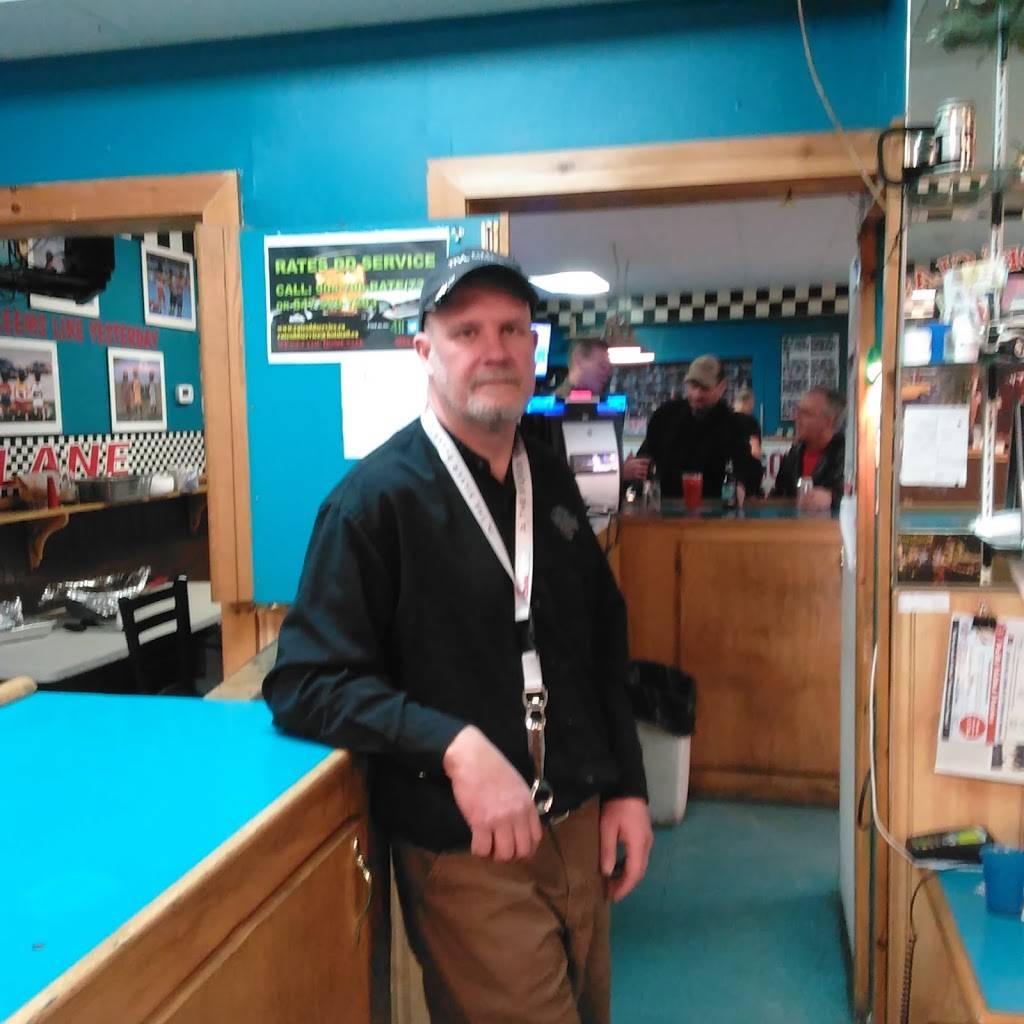 Southend Sports Pub | restaurant | 837 Simcoe St S, Oshawa, ON L1H 4K8, Canada | 9055715601 OR +1 905-571-5601