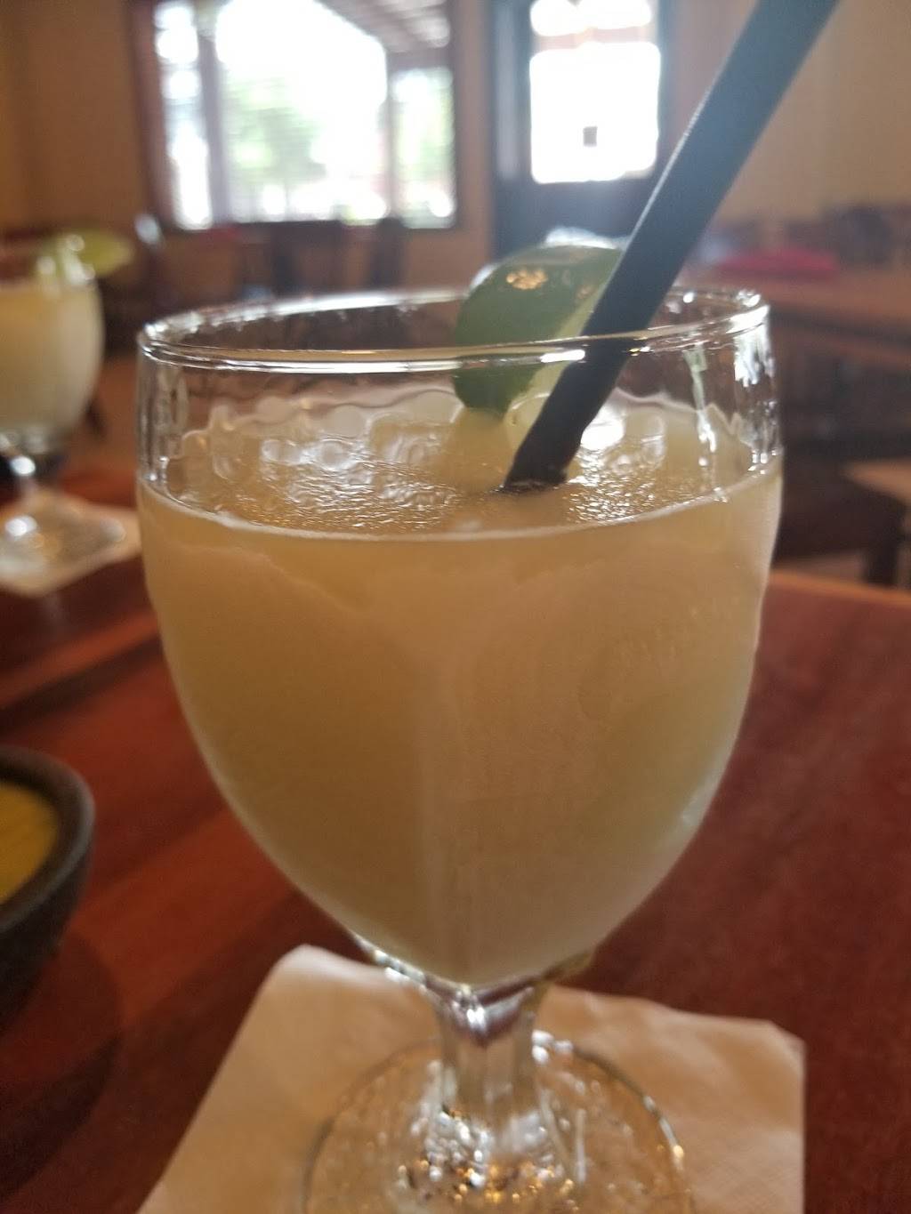 Victors Mexican Grille | restaurant | 8525 Farm to Market 359, Fulshear, TX 77441, USA | 2815330040 OR +1 281-533-0040