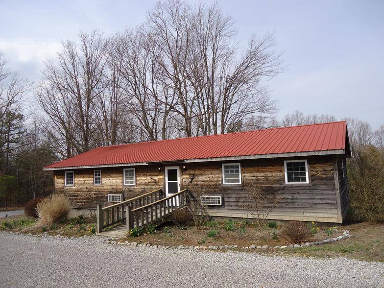 Wildwood Inn | bakery | 3636 Pickett Park Hwy, Jamestown, TN 38556, USA | 9318799454 OR +1 931-879-9454