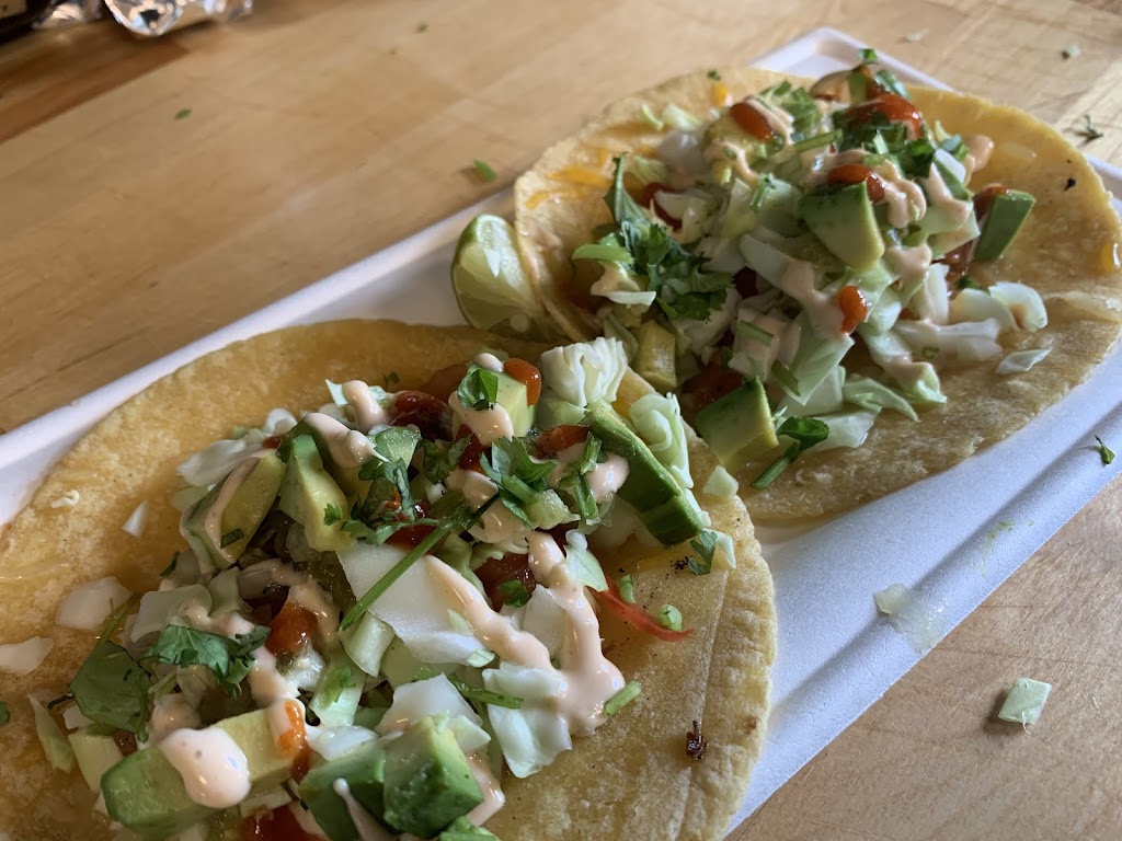 Coco Loco Taco Bar | restaurant | 223 E Hood Ave, Sisters, OR 97759, USA | 4588998125 OR +1 458-899-8125