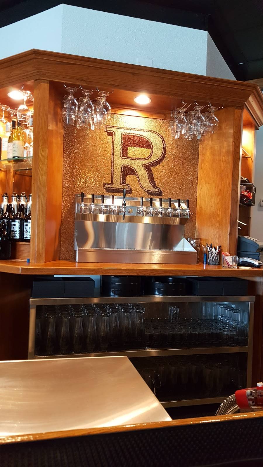 Riggs Beer Company | restaurant | 1901 S High Cross Rd, Urbana, IL 61802, USA | 2177185345 OR +1 217-718-5345