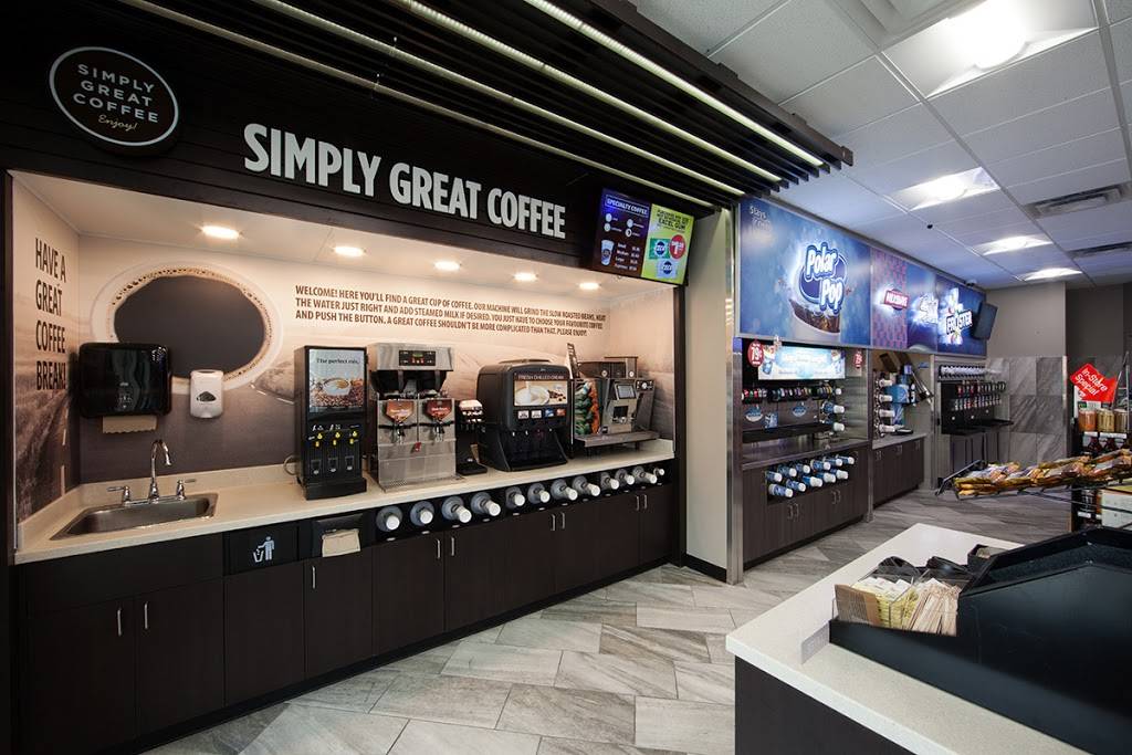 Macs | meal takeaway | 196 Talbot St N, Essex, ON N8M 2C8, Canada | 5197768078 OR +1 519-776-8078