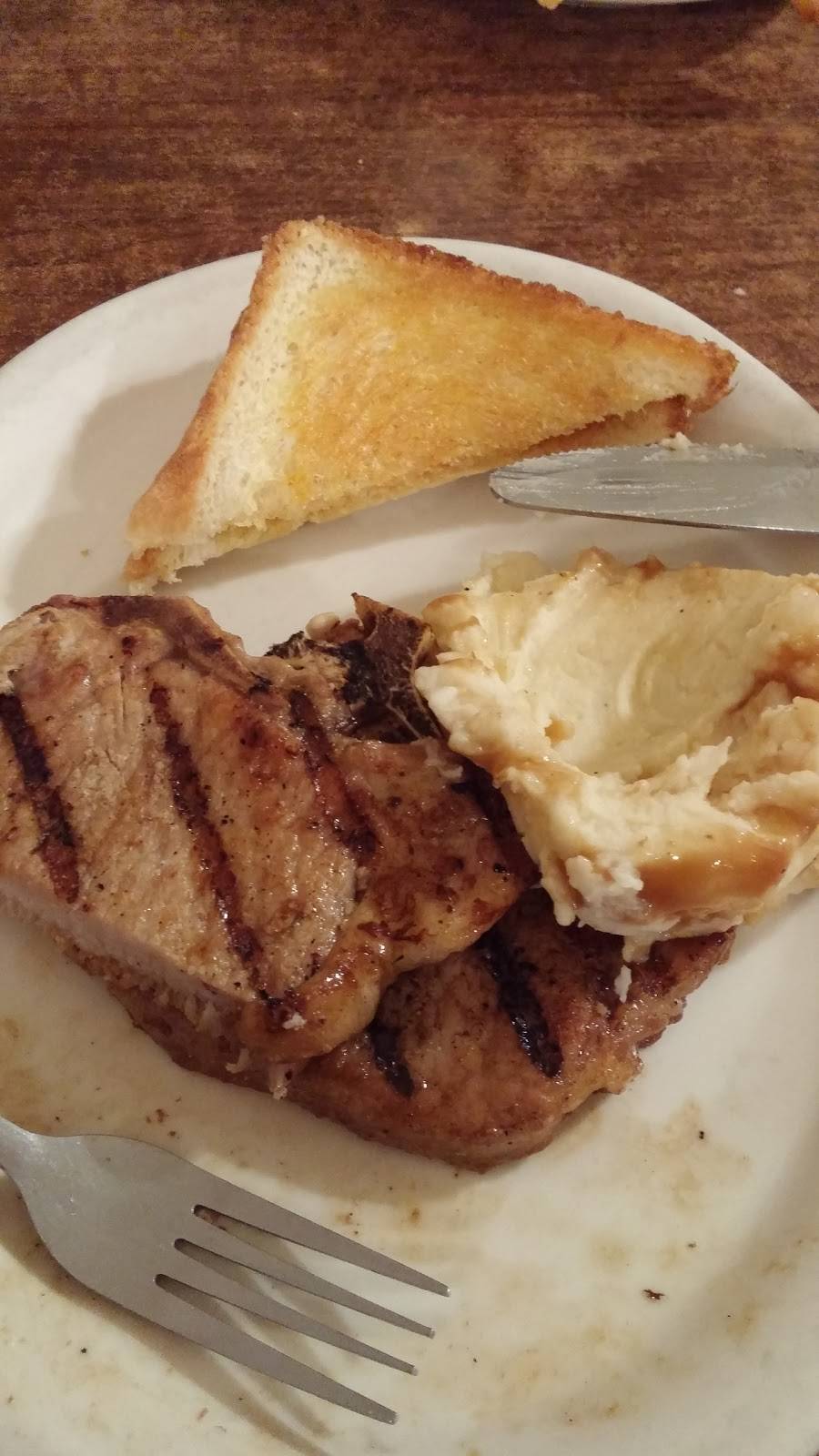 109 Family Restaurant | restaurant | 603 N Broadway, Portland, TN 37148, USA | 6153256996 OR +1 615-325-6996