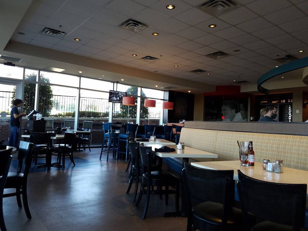 Brixx Wood Fired Pizza - Franklin | restaurant | 1550 W McEwen Dr #10, Franklin, TN 37067, USA | 6157717797 OR +1 615-771-7797