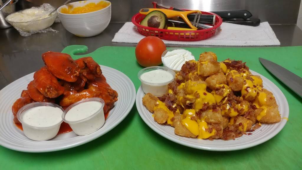 Outlaws Grill & Saloon | restaurant | 2167 Pickwick Dr, Camarillo, CA 93010, USA | 8054843691 OR +1 805-484-3691