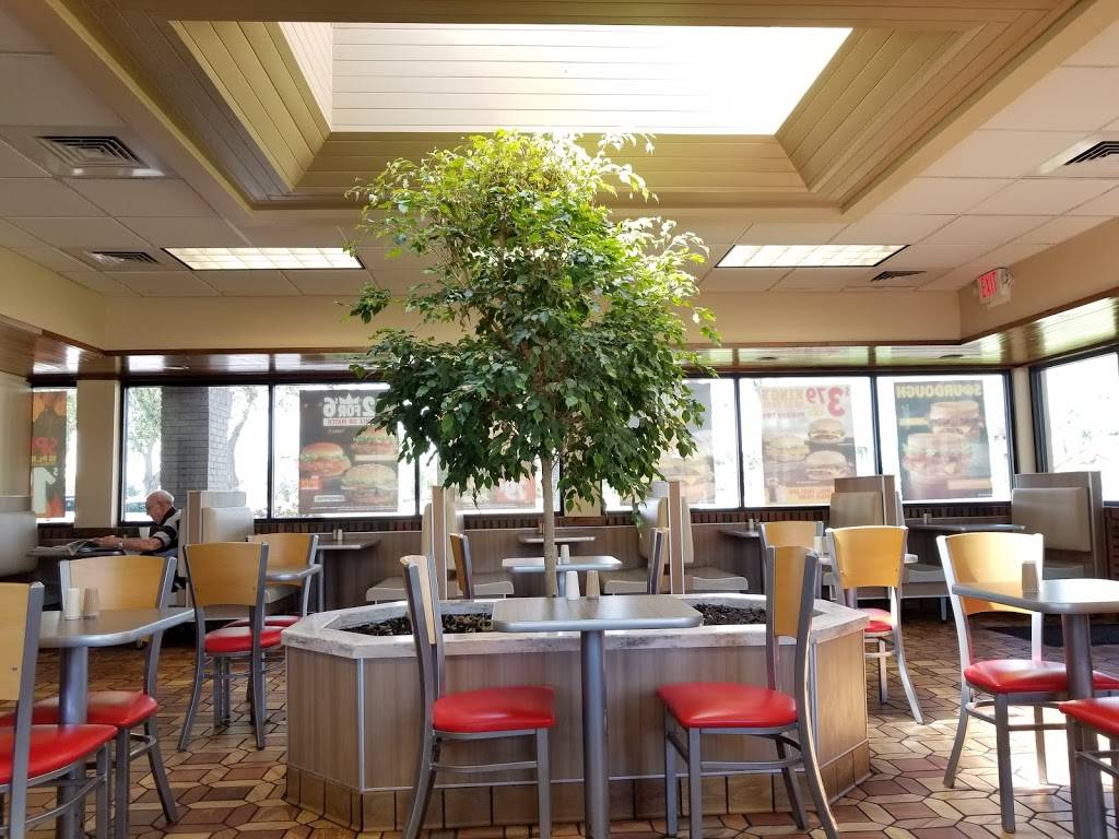 Burger King | restaurant | 415 N Venice Bypass, Venice, FL 34285, USA | 9414851174 OR +1 941-485-1174