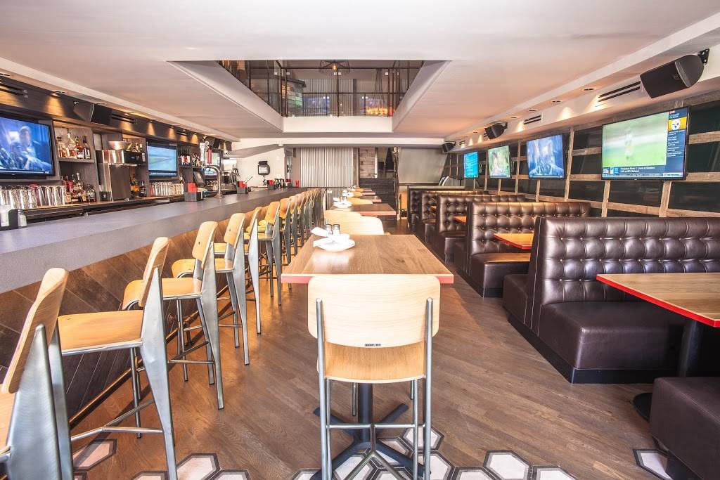 The Fifty/50 | restaurant | 2047 W Division St, Chicago, IL 60622, USA | 7734895050 OR +1 773-489-5050