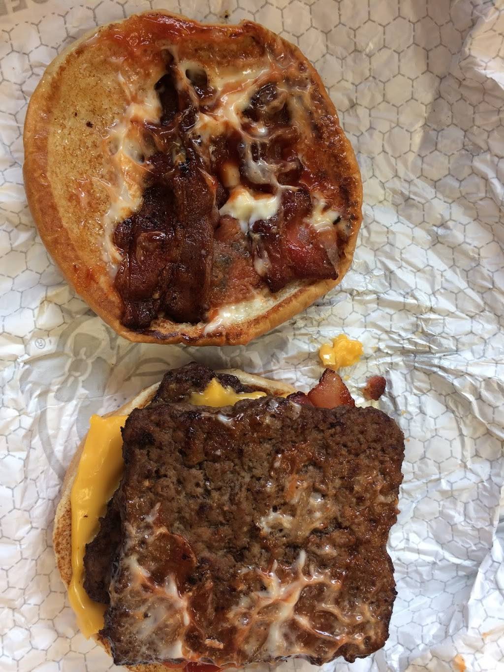 Wendys | restaurant | 2020 SW 135th St, Ocala, FL 34473, USA | 3523478499 OR +1 352-347-8499