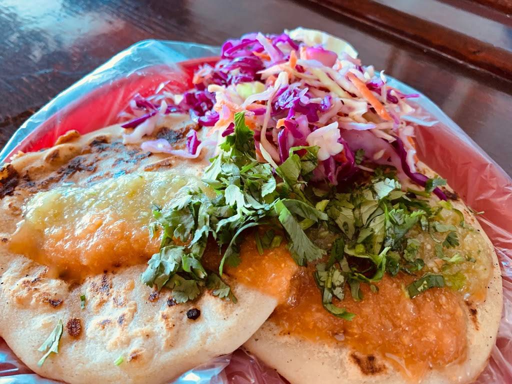 Mariscos Becerras | restaurant | Av Del Pacifico 743, Playas, Monumental, 22504 Tijuana, B.C., Mexico | 016643481767 OR +52 664 348 1767