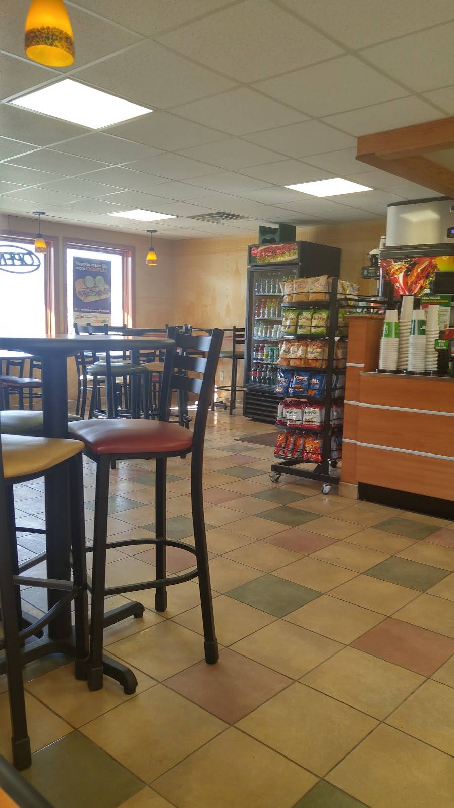 Subway Restaurants | restaurant | 122 S Marion St, Cardington, OH 43315, USA | 4197188005 OR +1 419-718-8005