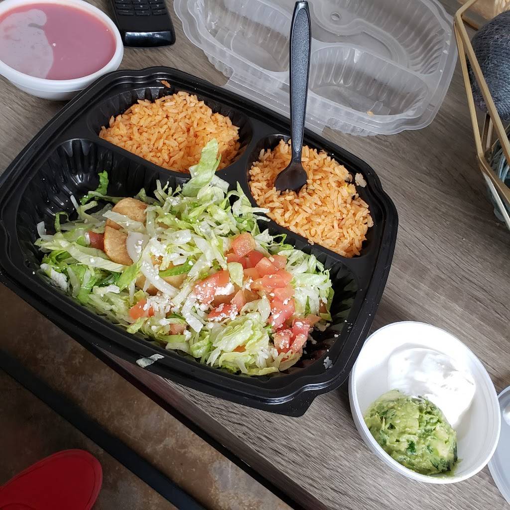 E Bar Tex-Mex | restaurant | 1901 N Haskell Ave. #120, Dallas, TX 75204, USA | 2148243227 OR +1 214-824-3227