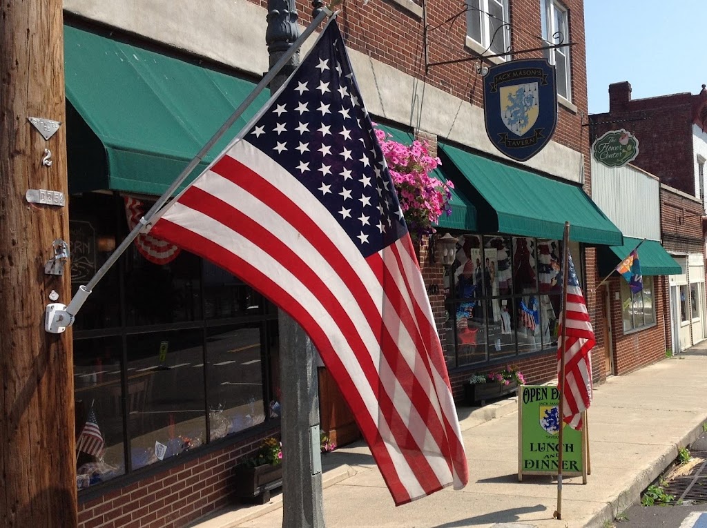 Jack Masons Tavern and Brewery | restaurant | 400 E Ridgeway St, Clifton Forge, VA 24422, USA | 5408625624 OR +1 540-862-5624