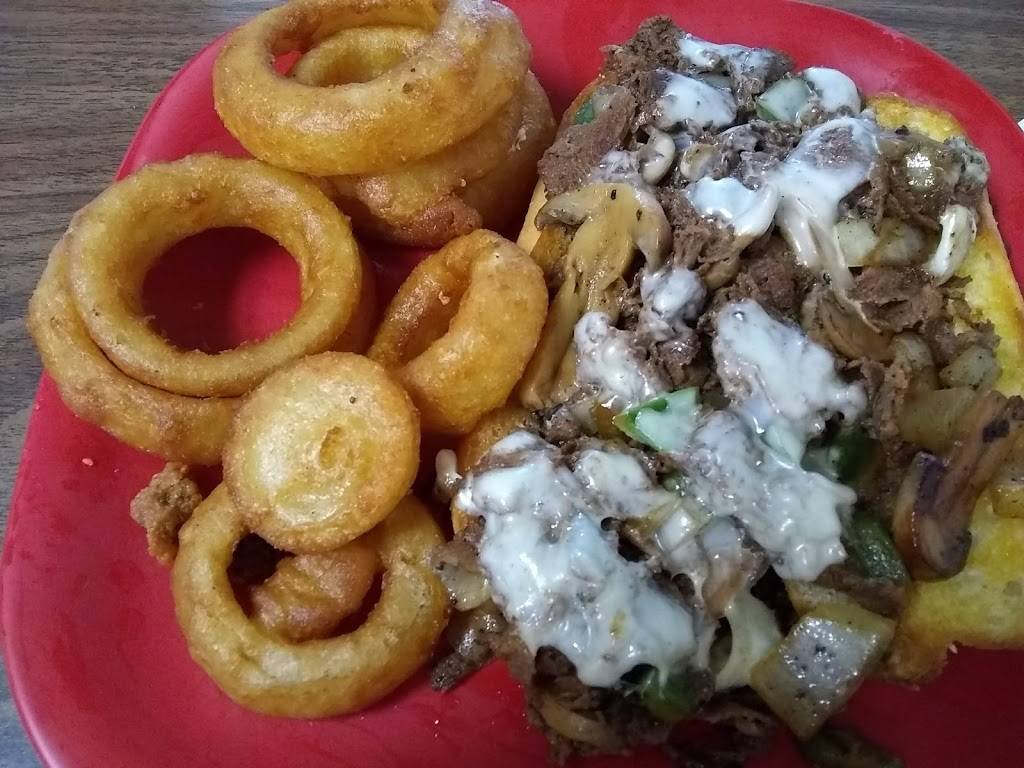 Square Meal | restaurant | 14100 FL-19, Salt Springs, FL 32134, USA | 3526852288 OR +1 352-685-2288