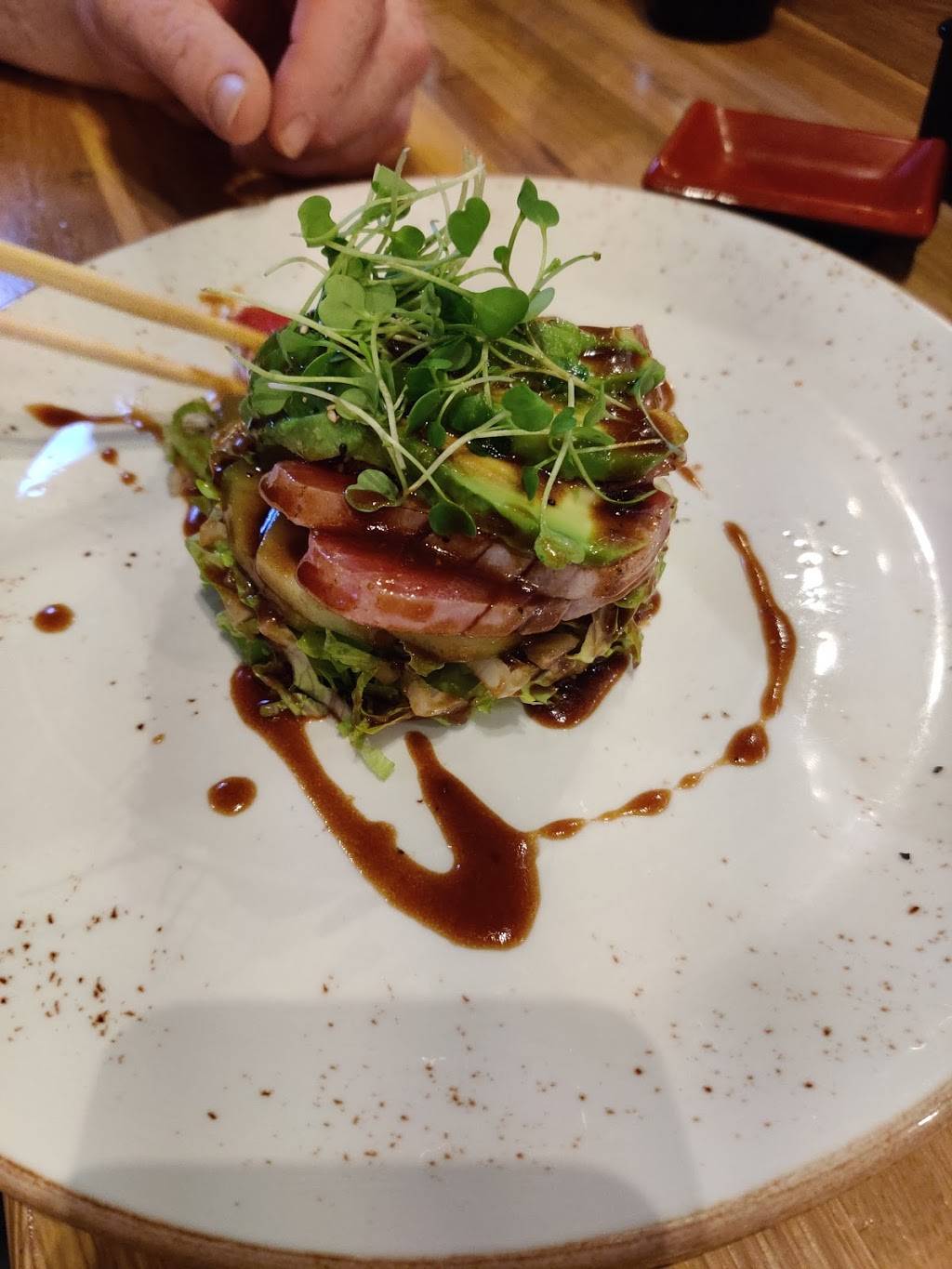 Makoto Sushi | restaurant | 2301 N Zaragoza Rd #209, El Paso, TX 79938, USA | 9153040345 OR +1 915-304-0345