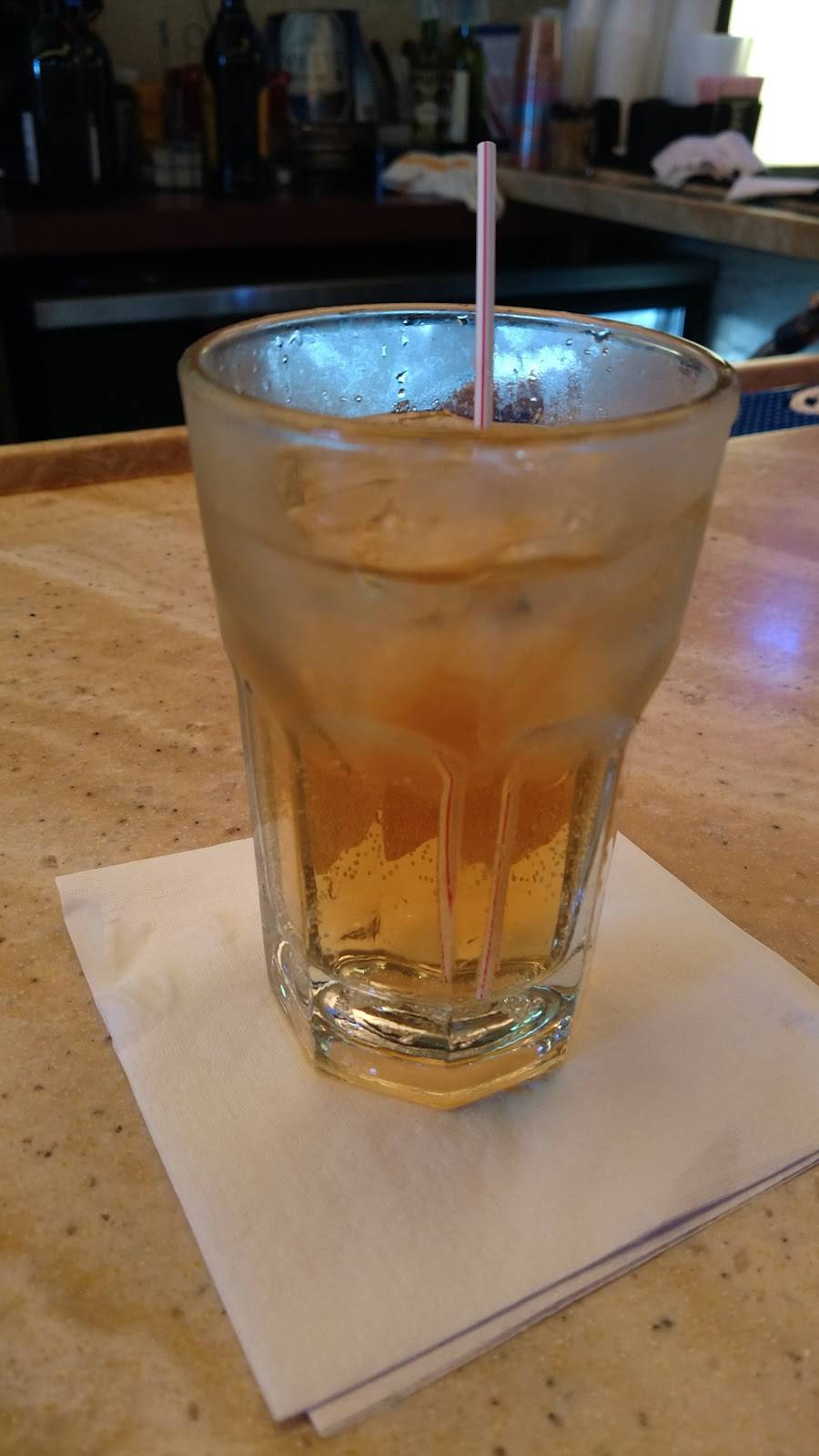 The PUB at the Bowl | restaurant | 890 Avenida Central, Lady Lake, FL 32159, USA | 3527532747 OR +1 352-753-2747