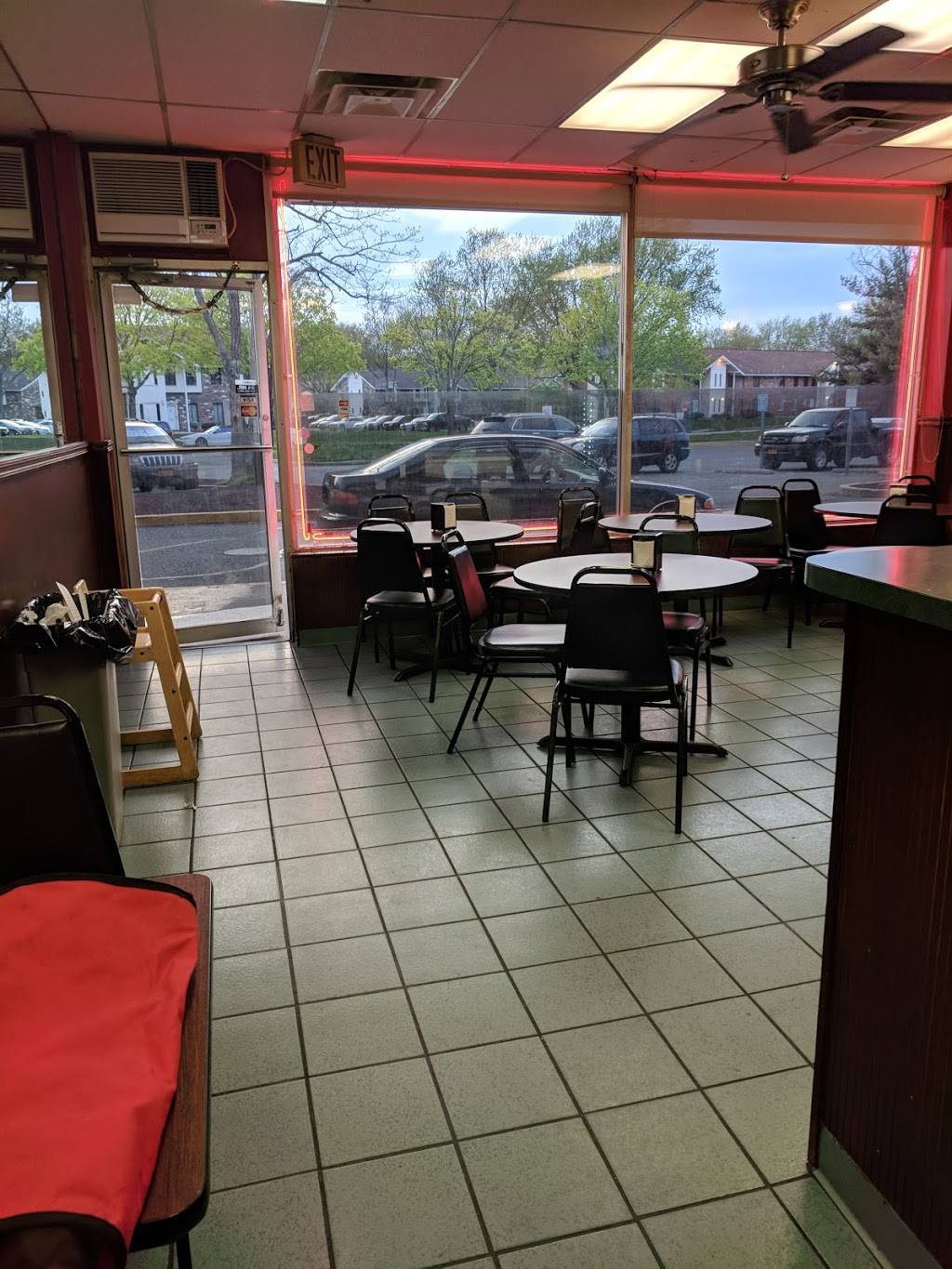 Matts Pizza | restaurant | 25 Gibbs Rd # 9, Coram, NY 11727, USA | 6314738423 OR +1 631-473-8423