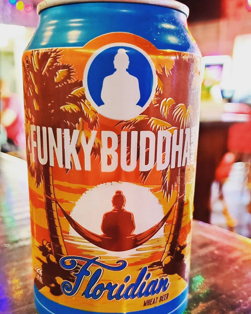 Salty Js | restaurant | 5625 4th St N, St. Petersburg, FL 33703, USA | 7274858978 OR +1 727-485-8978