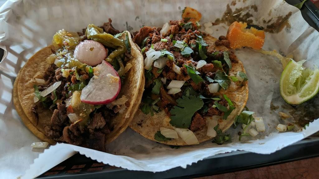 Tacqueria Coral | bakery | 500 W Boughton Rd, Bolingbrook, IL 60440, USA | 6302269133 OR +1 630-226-9133