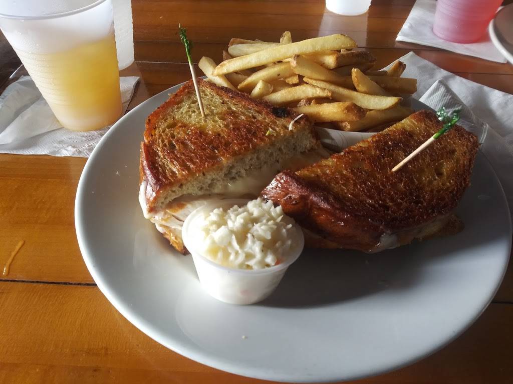 Flip Flops Dockside Eatery | restaurant | 3051 NE 32nd Ave, Fort Lauderdale, FL 33308, USA | 9545671672 OR +1 954-567-1672