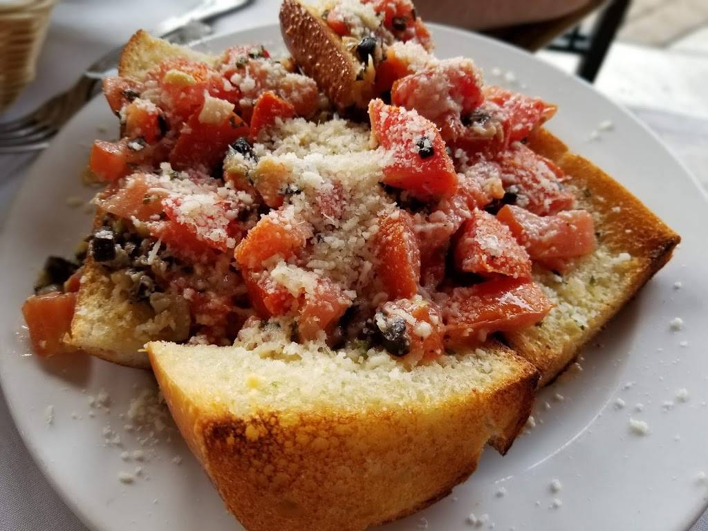 Caps Oak Street Bar & Grill | restaurant | 144 Oak St, Brentwood, CA 94513, USA | 9256341025 OR +1 925-634-1025