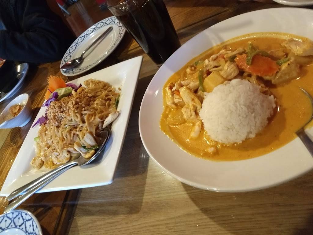 Tara Thai Cuisine | restaurant | 2606 N Mesa St, El Paso, TX 79902, USA | 9152199307 OR +1 915-219-9307