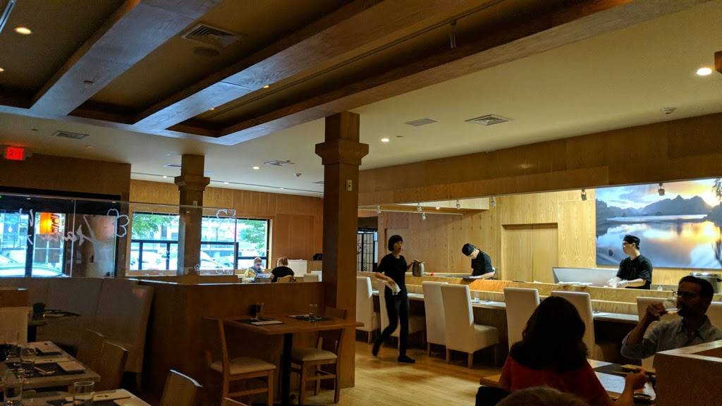 Hana Traditional Japanese Cuisine | restaurant | 14 Haven Ave, Port Washington, NY 11050, USA | 5168834262 OR +1 516-883-4262