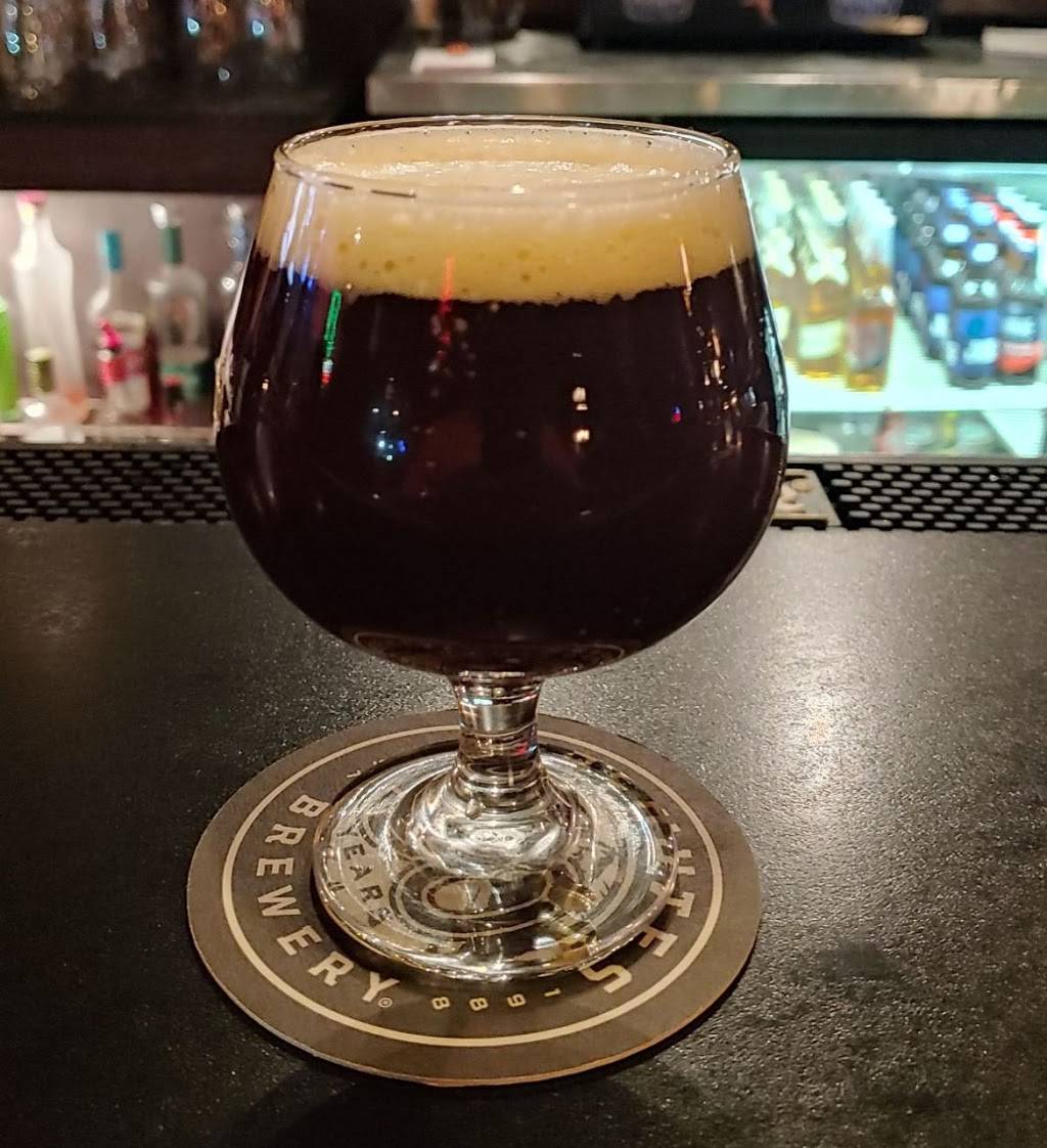 Toad Hall Pub | restaurant | 611 Wisconsin Ave, Racine, WI 53403, USA | 2626326389 OR +1 262-632-6389