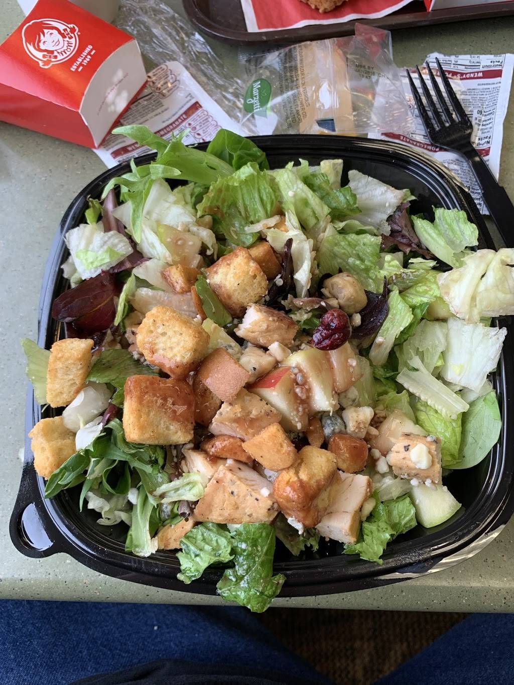 Wendys | restaurant | 1061 Collinsville Crossing, Collinsville, IL 62234, USA | 6183433767 OR +1 618-343-3767