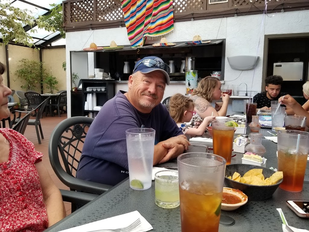 La Bodega Mexican Restaurant | restaurant | 2700 N Big Spring St, Midland, TX 79705, USA | 4326845594 OR +1 432-684-5594