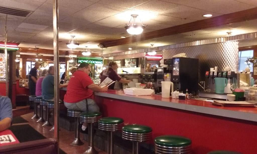 Georges Kitchen | restaurant | 13101 Triskett Rd, Cleveland, OH 44111, USA | 2166710430 OR +1 216-671-0430