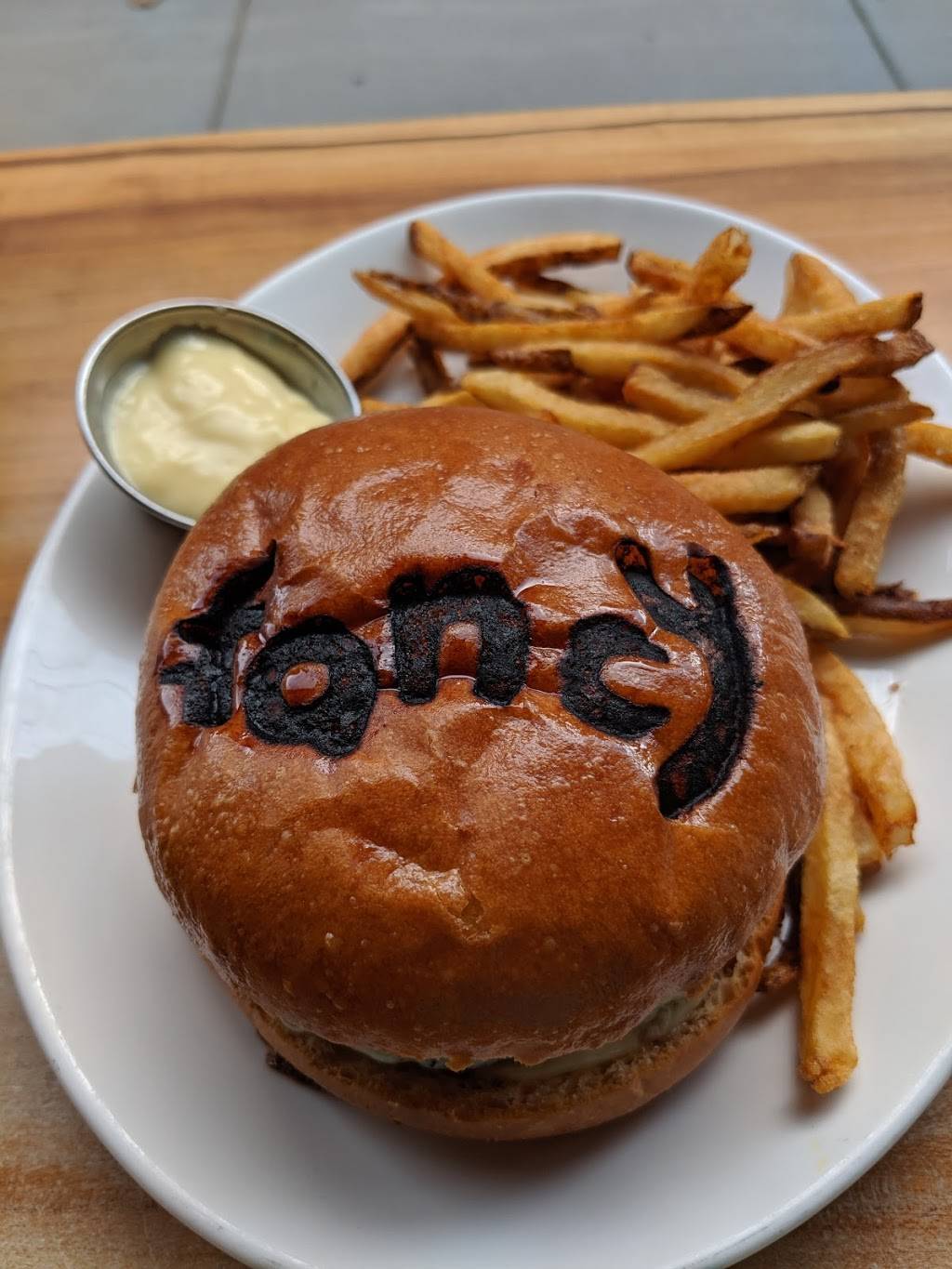 Butterjoint | restaurant | 214 N Craig St, Pittsburgh, PA 15213, USA | 4126212700 OR +1 412-621-2700