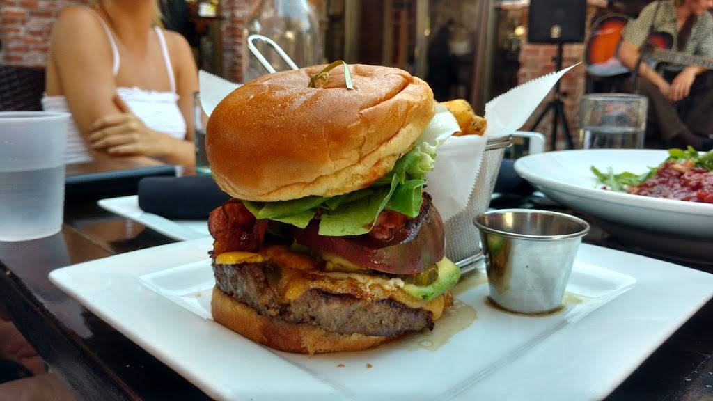 Trevors at the Tracks | restaurant | 26701 Verdugo St, San Juan Capistrano, CA 92675, USA | 9494939593 OR +1 949-493-9593